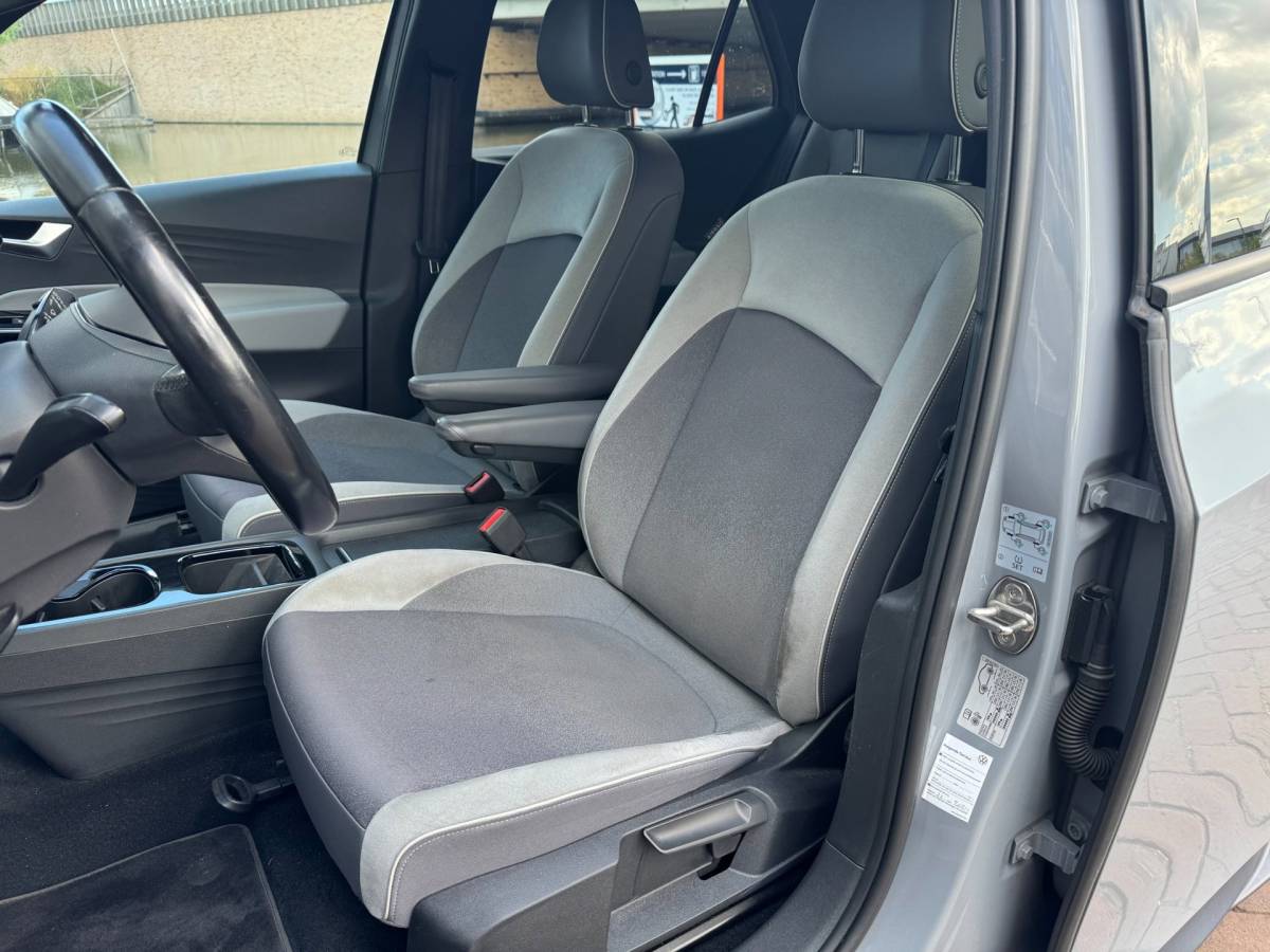 Volkswagen ID.3 Volkswagen ID.3 First Plus 58 kWh **CARPLAY + KEYLESS + CAMERA + THAAK**