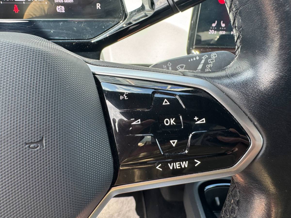 Volkswagen ID.3 Volkswagen ID.3 First Plus 58 kWh **CARPLAY + KEYLESS + CAMERA + THAAK**