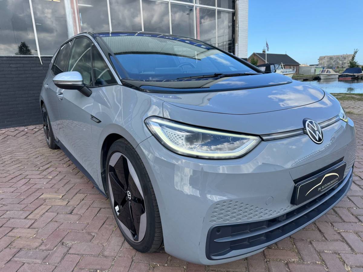 Volkswagen ID.3 Volkswagen ID.3 First Plus 58 kWh **CARPLAY + KEYLESS + CAMERA + THAAK**