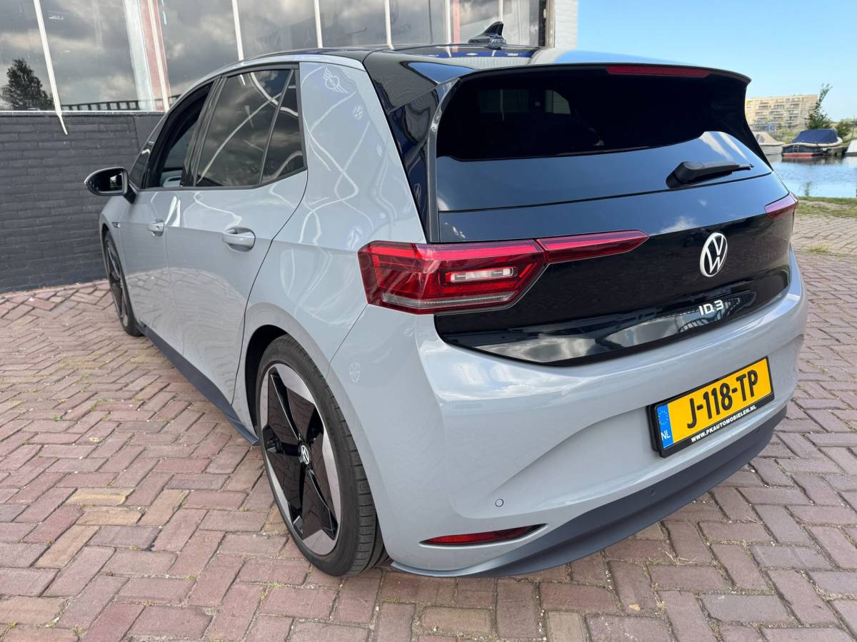 Volkswagen ID.3 Volkswagen ID.3 First Plus 58 kWh **CARPLAY + KEYLESS + CAMERA + THAAK**