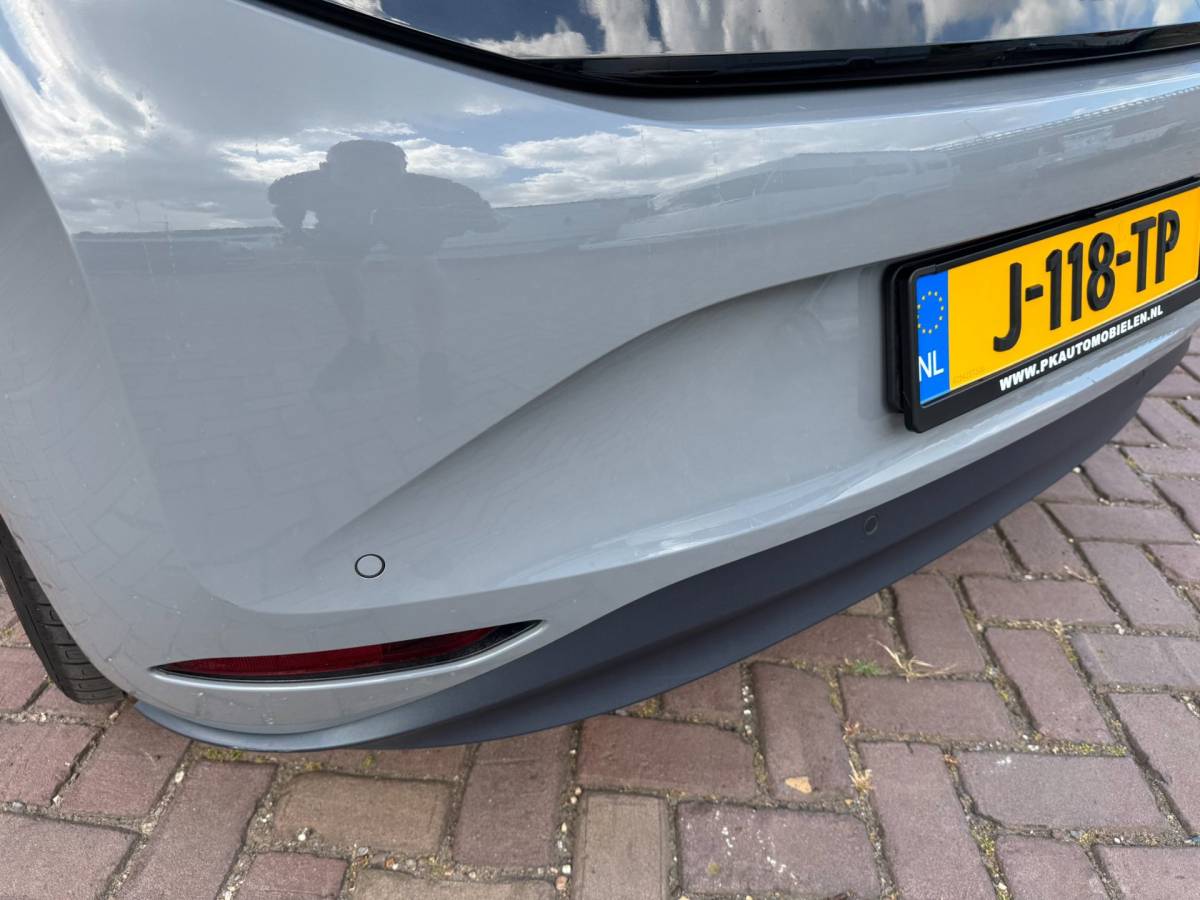 Volkswagen ID.3 Volkswagen ID.3 First Plus 58 kWh **CARPLAY + KEYLESS + CAMERA + THAAK**