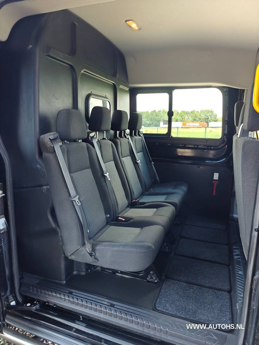 Ford Transit Ford Transit 310 2.2 TDCI L2H2 Dubbele cabine 7 persoons , 1e Eig , cruise , camera , PDC , Apk april 2027.