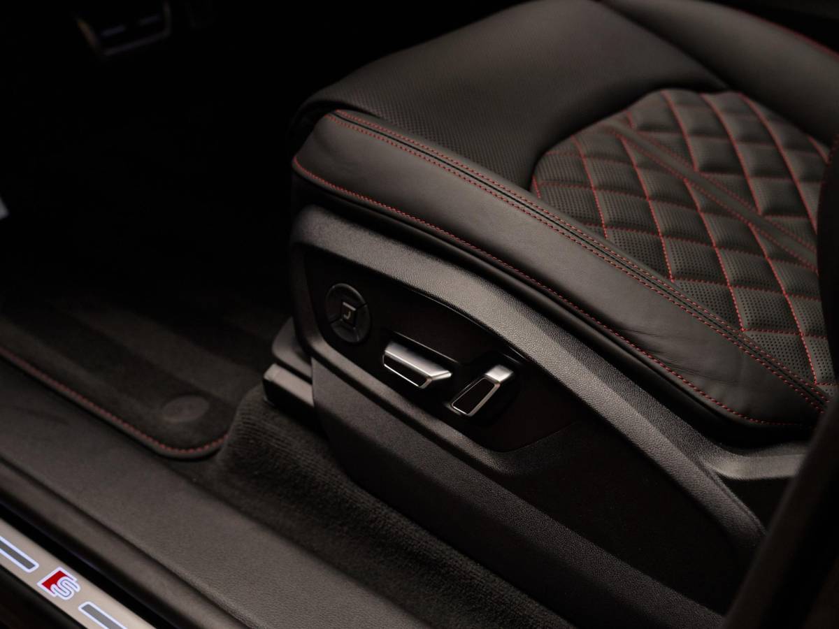 Audi Q8 Audi Q8 60 TFSI e Quattro Pro Line S Competition , Audi Exclusive, pano, 4W-best, B&O, Luchtv., OLED, S sportstoelen, Laserlicht, 23″