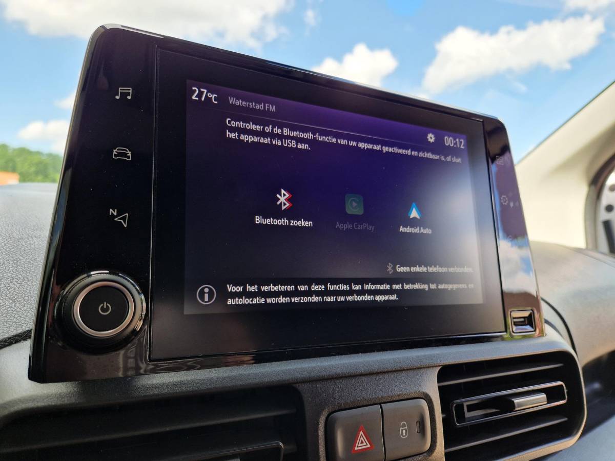 Opel Combo-e Life Opel Combo-e Life L1H1 Edition 50 kWh | tot 275km WLTP range | 100kW snelladen | Achteruitrijcamera | Apple Carplay/Android Auto |