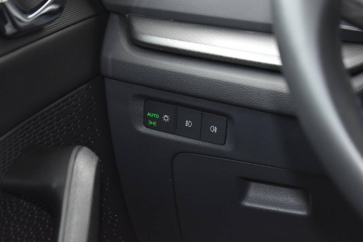 Škoda Octavia Skoda Octavia Combi 1.0 e-TSI Ambition VirtualCockpit NAVI ECC