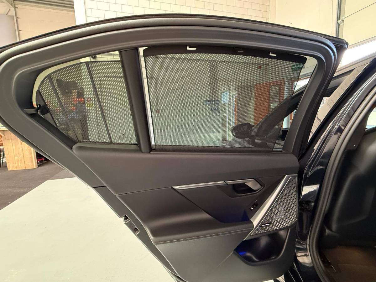 BMW M5 BMW 5-serie M5, 728PK 1 Jaar Bovag Garantie, Automaat, Carbon pakket, keramische remmen, HUD, Bowers & Wilkins