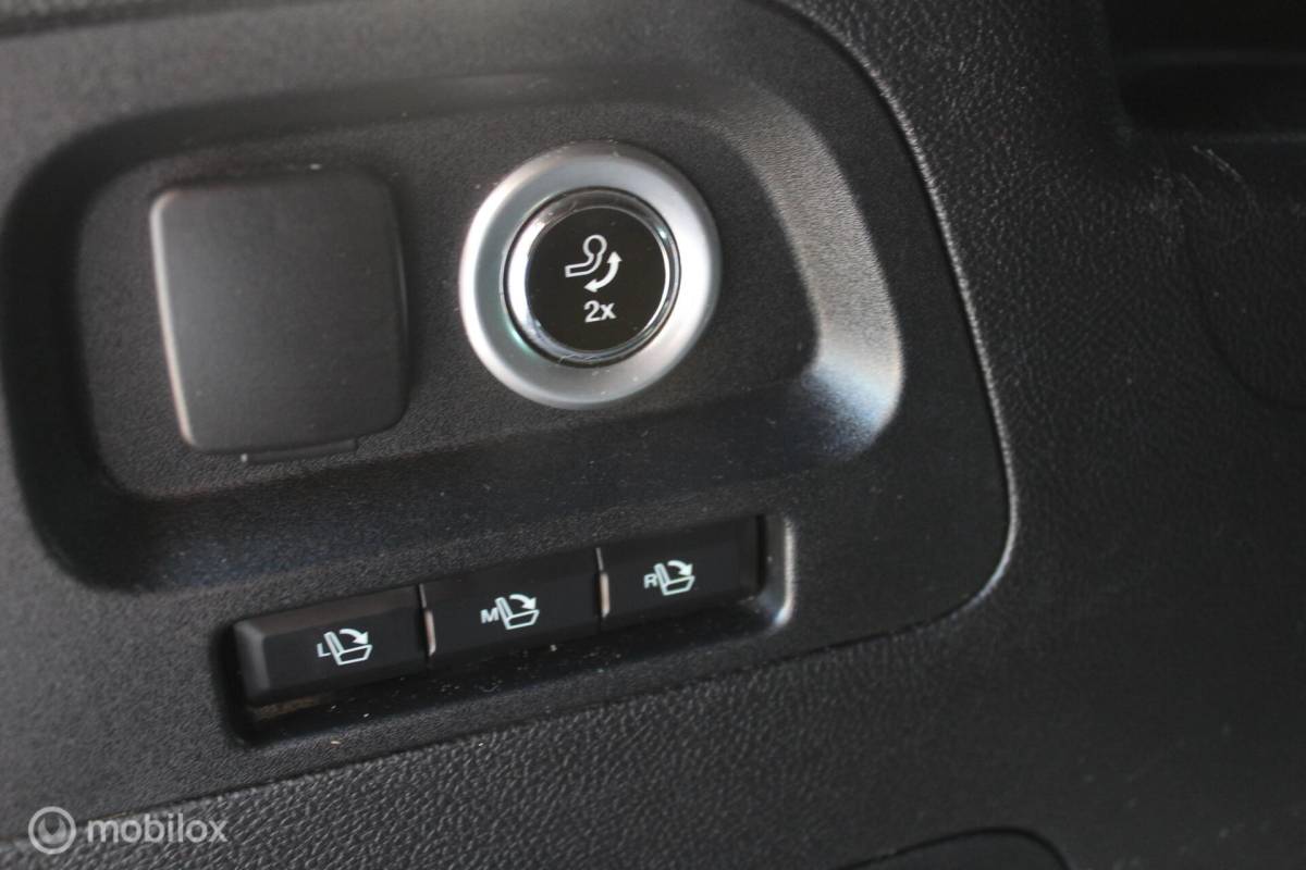 Ford S-Max Ford S-Max 1.5 ST-Line Pano/20Inch/Leder/Camera/Trekhaak/Etc