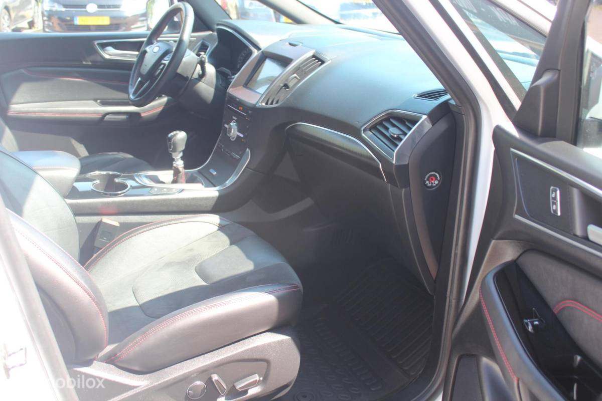Ford S-Max Ford S-Max 1.5 ST-Line Pano/20Inch/Leder/Camera/Trekhaak/Etc