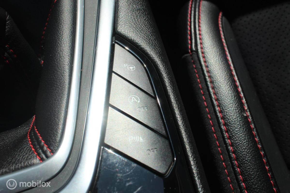 Ford S-Max Ford S-Max 1.5 ST-Line Pano/20Inch/Leder/Camera/Trekhaak/Etc
