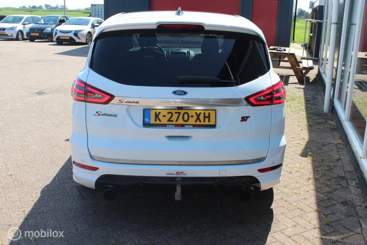 Ford S-Max Ford S-Max 1.5 ST-Line Pano/20Inch/Leder/Camera/Trekhaak/Etc