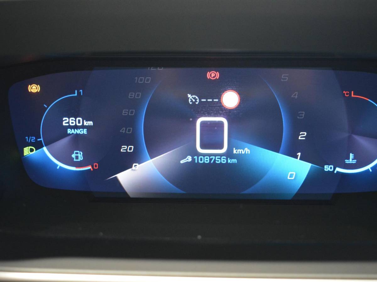 Peugeot 208 Peugeot 208 1.2 PureTech Allure Pack | 100pk | Navigatie | 3D i-Cockpit | Climate Control | Keyless Start & Entry |