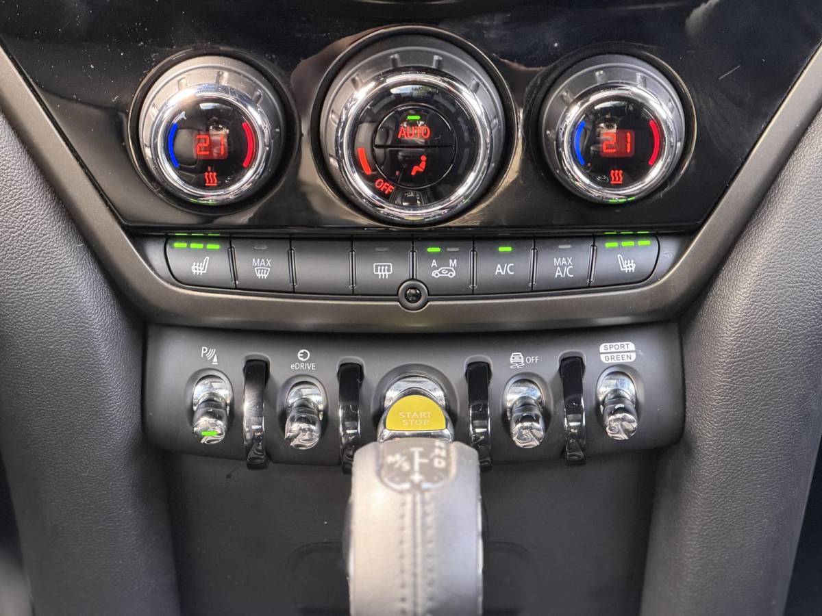 MINI Countryman MINI Countryman 1.5 Cooper S E ALL4 |Pano|Leer|Black optic