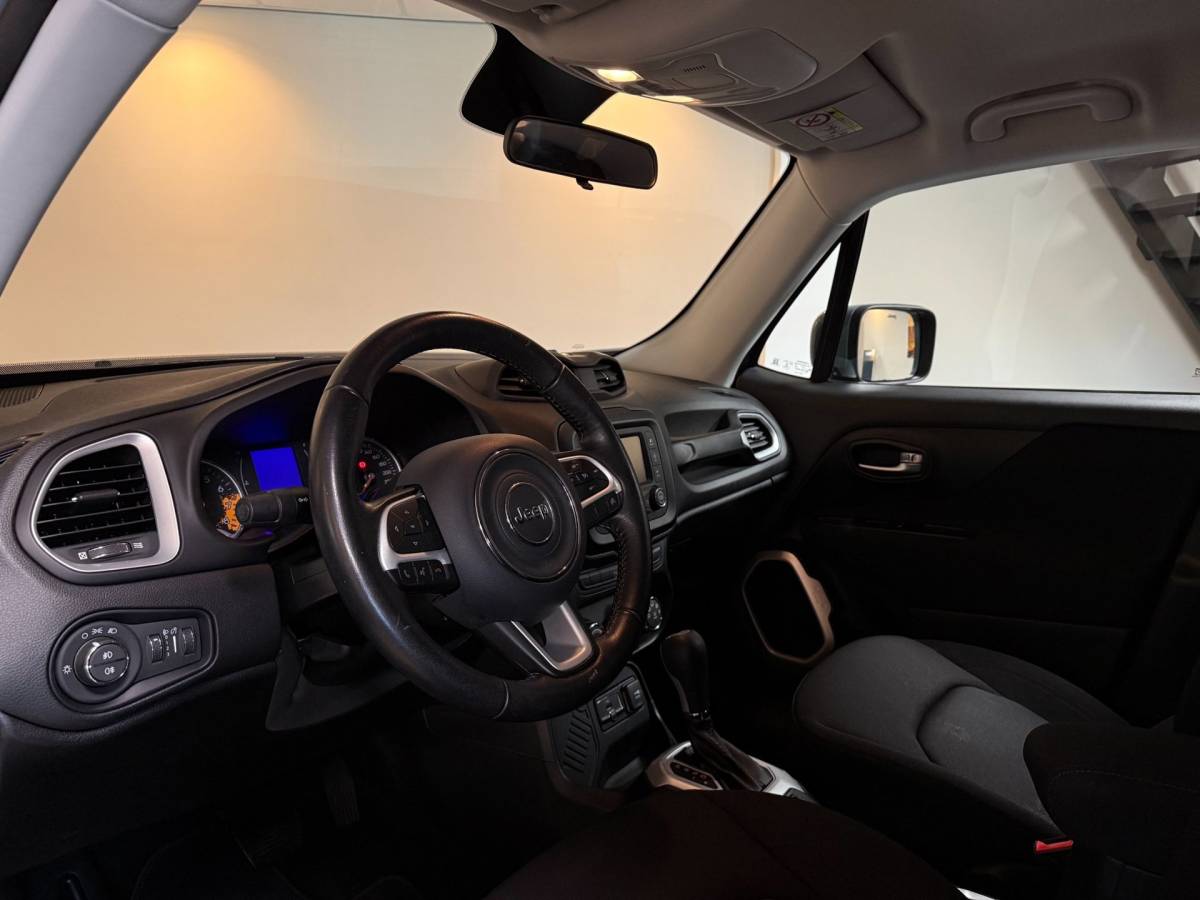 Jeep Renegade Jeep Renegade Van 1.4 MultiAir Longitude *Automaat* Distr.riem VV|All-seasons|Cruise|Navi|Airco|NAP