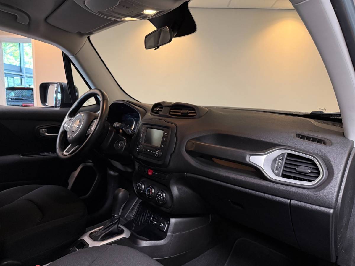 Jeep Renegade Jeep Renegade Van 1.4 MultiAir Longitude *Automaat* Distr.riem VV|All-seasons|Cruise|Navi|Airco|NAP