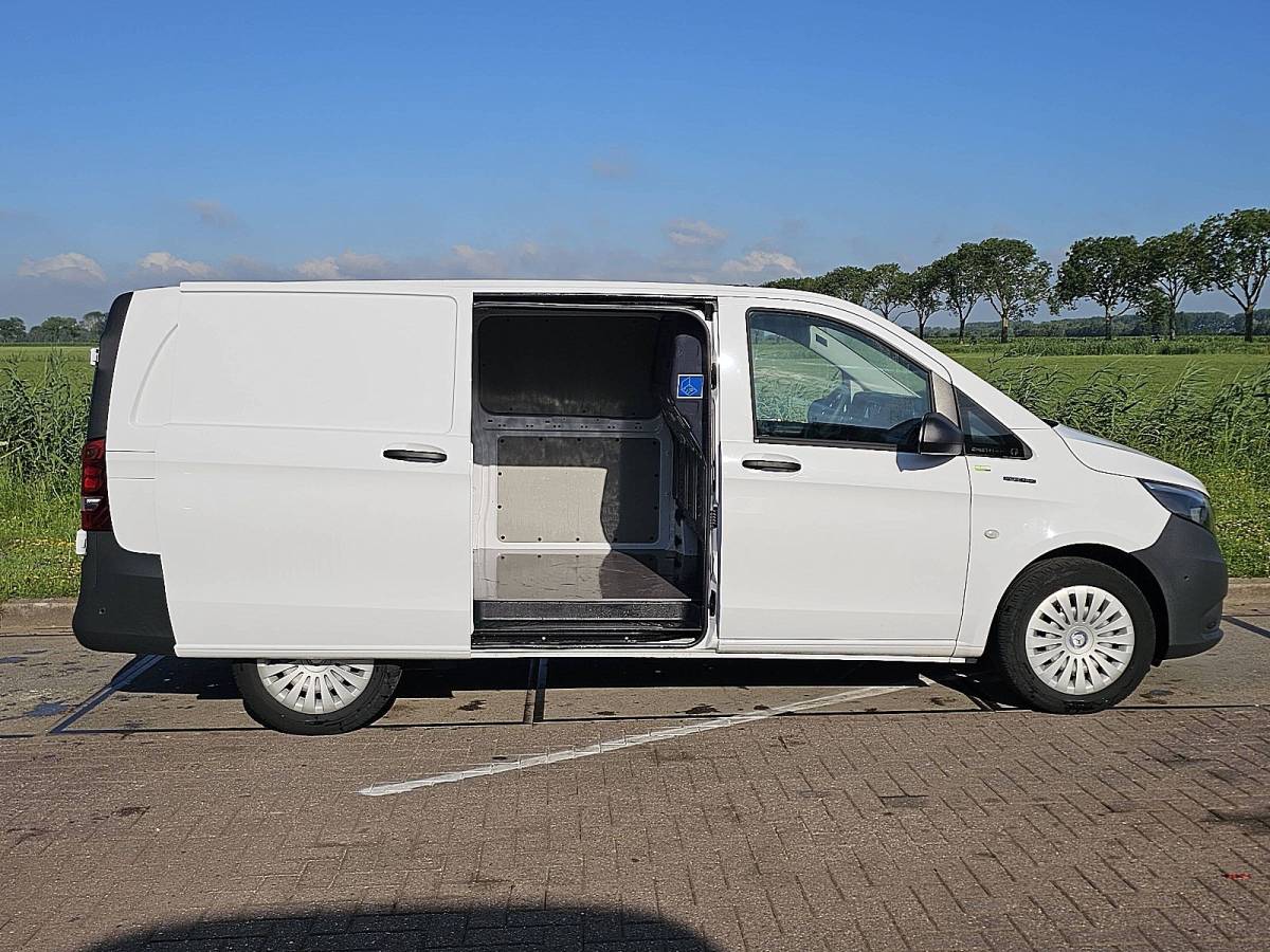 Mercedes-Benz eVito MERCEDES-BENZ EVITO l2 280km wltp 60kwh!