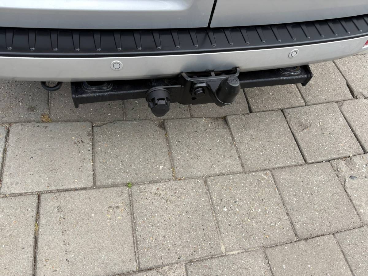 Ford Transit Custom Ford Transit Custom 300 2.0 TDCI L2H1 Limited DC|Nieuwe distributieriem! 170PK|adaptieve.cruise|airco|camera|apple carplay