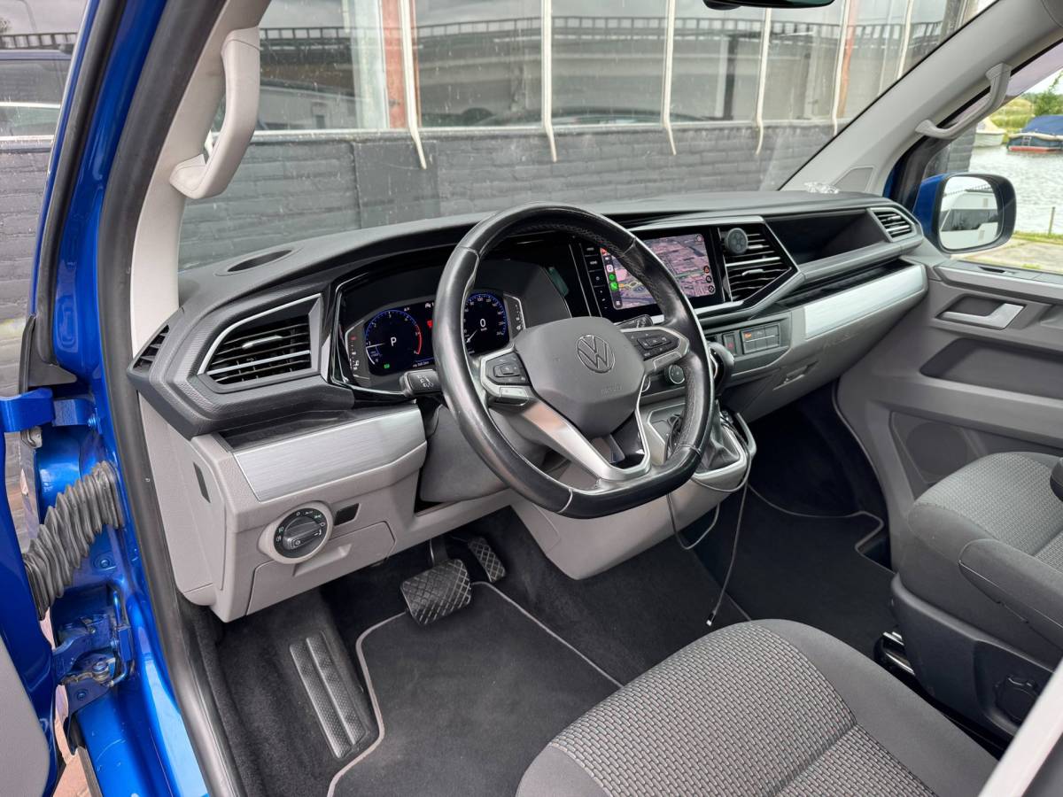 Volkswagen Transporter Volkswagen Transporter 2.0 TDI L2H1 30 DC Bulli **CAMERA + CRUISE + 2x SCHUIFDEUR + STOELVERW**