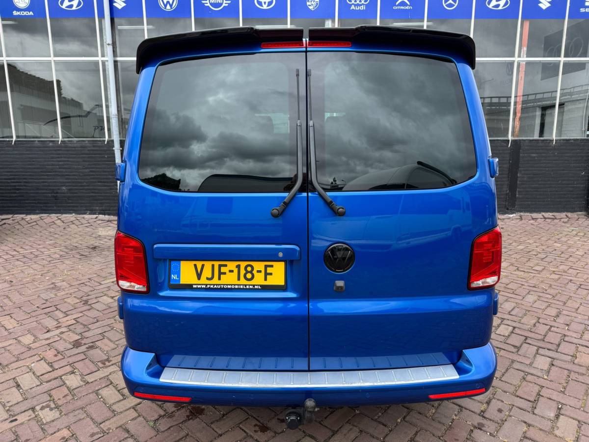 Volkswagen Transporter Volkswagen Transporter 2.0 TDI L2H1 30 DC Bulli **CAMERA + CRUISE + 2x SCHUIFDEUR + STOELVERW**