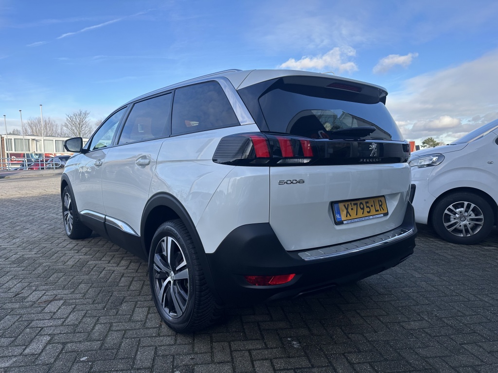 Peugeot 5008 Peugeot 5008 1.2 Allure Business | 7 Persoons | Camera v/a | Navi