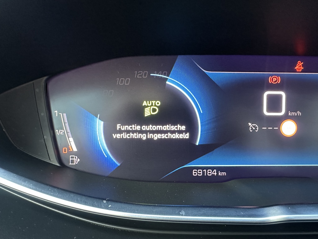 Peugeot 5008 Peugeot 5008 1.2 Allure Business | 7 Persoons | Camera v/a | Navi