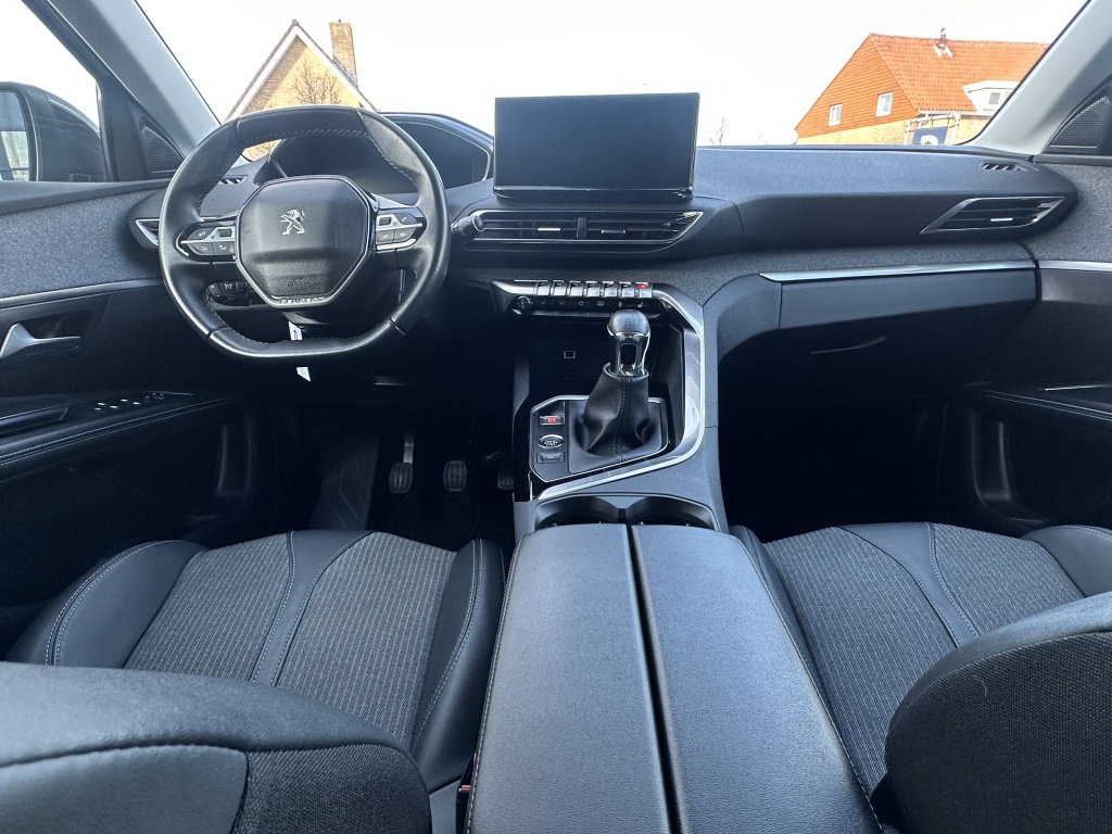Peugeot 5008 Peugeot 5008 1.2 Allure Business | 7 Persoons | Camera v/a | Navi