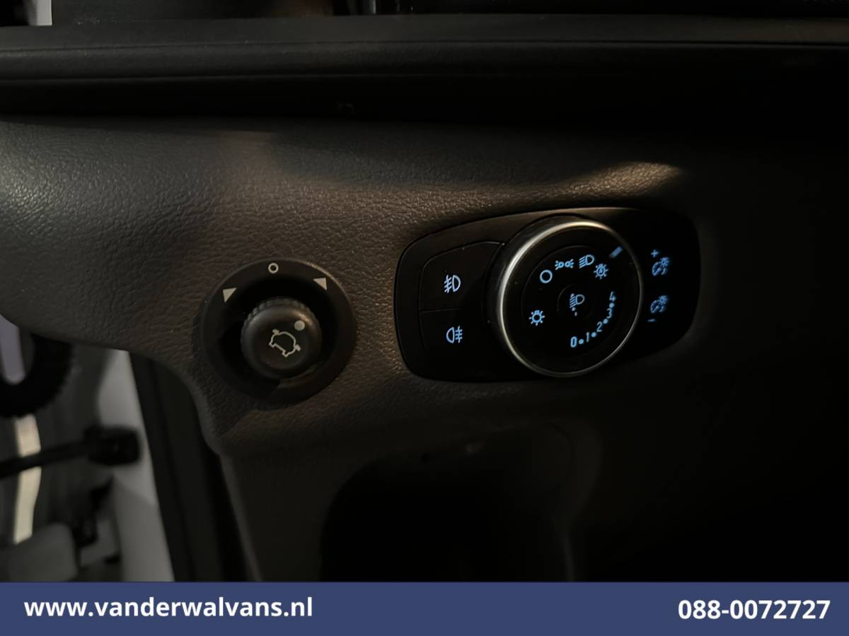 Ford Transit Ford Transit 2.0 TDCI 161pk Bakwagen XL Lengte 523cm!! 22m3 KUUB Laadklep Euro6 Airco | Cruisecontrol | Verwarmde Voorruit Bijrijdersbank, 910kg laadvermogen