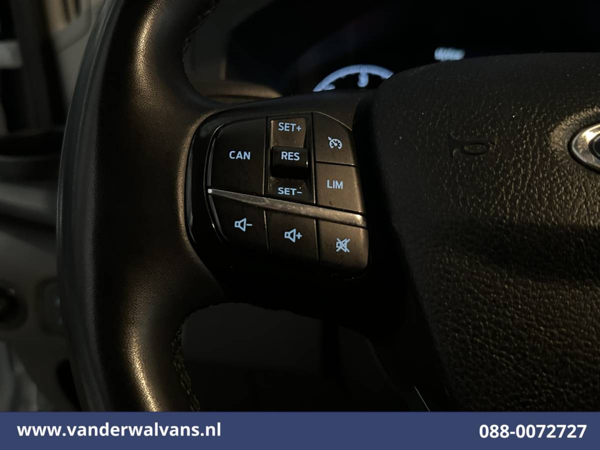 Ford Transit Ford Transit 2.0 TDCI 161pk Bakwagen XL Lengte 523cm!! 22m3 KUUB Laadklep Euro6 Airco | Cruisecontrol | Verwarmde Voorruit Bijrijdersbank, 910kg laadvermogen