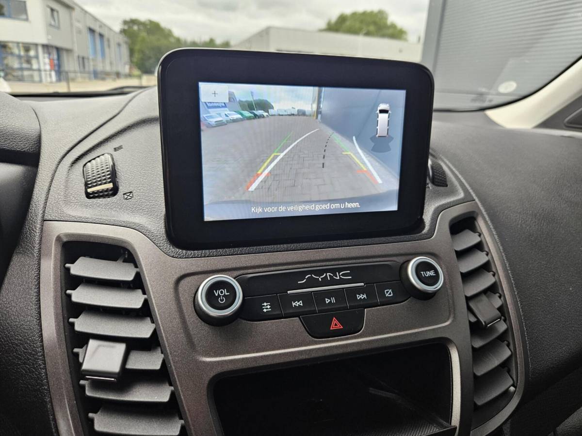 Ford Transit Connect Ford Transit Connect 1.5 EcoBlue L1 Airco Navi Camera