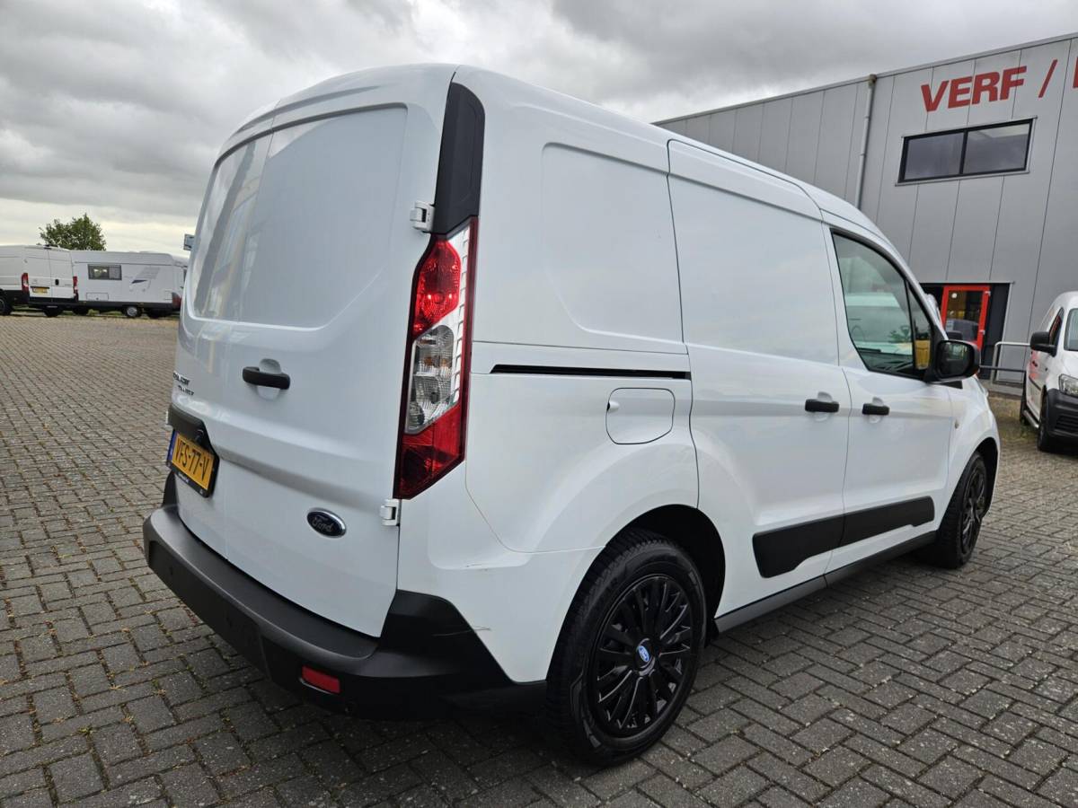 Ford Transit Connect Ford Transit Connect 1.5 EcoBlue L1 Airco Navi Camera