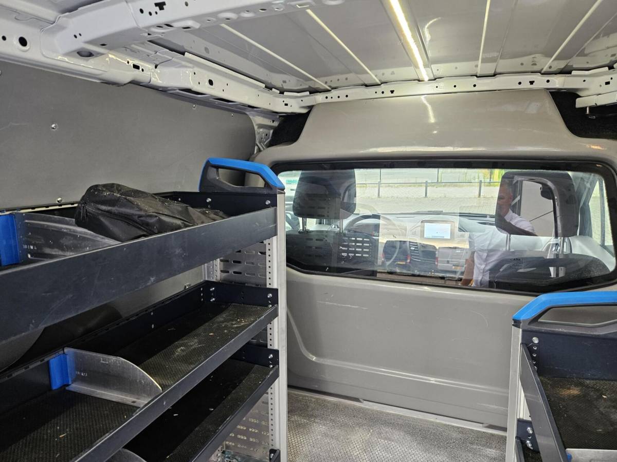 Ford Transit Connect Ford Transit Connect 1.5 EcoBlue L1 Airco Navi Camera