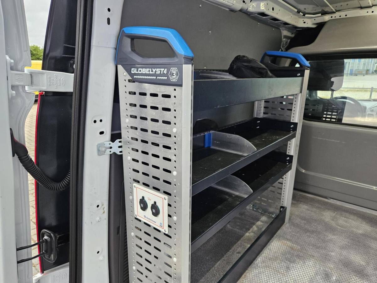 Ford Transit Connect Ford Transit Connect 1.5 EcoBlue L1 Airco Navi Camera