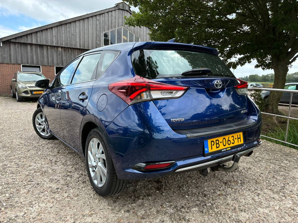 Toyota Auris Toyota Auris 1.2T Aspiration | Camera + Clima + Cruise Nu € 8.450,-!!!