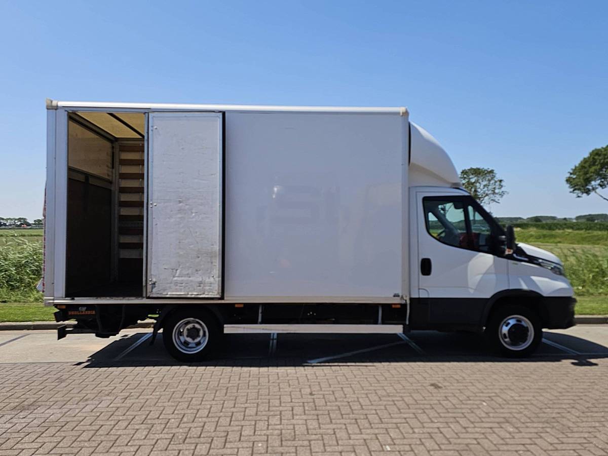 Iveco Daily IVECO DAILY 50C18 bakwagen n1 3.0ltr