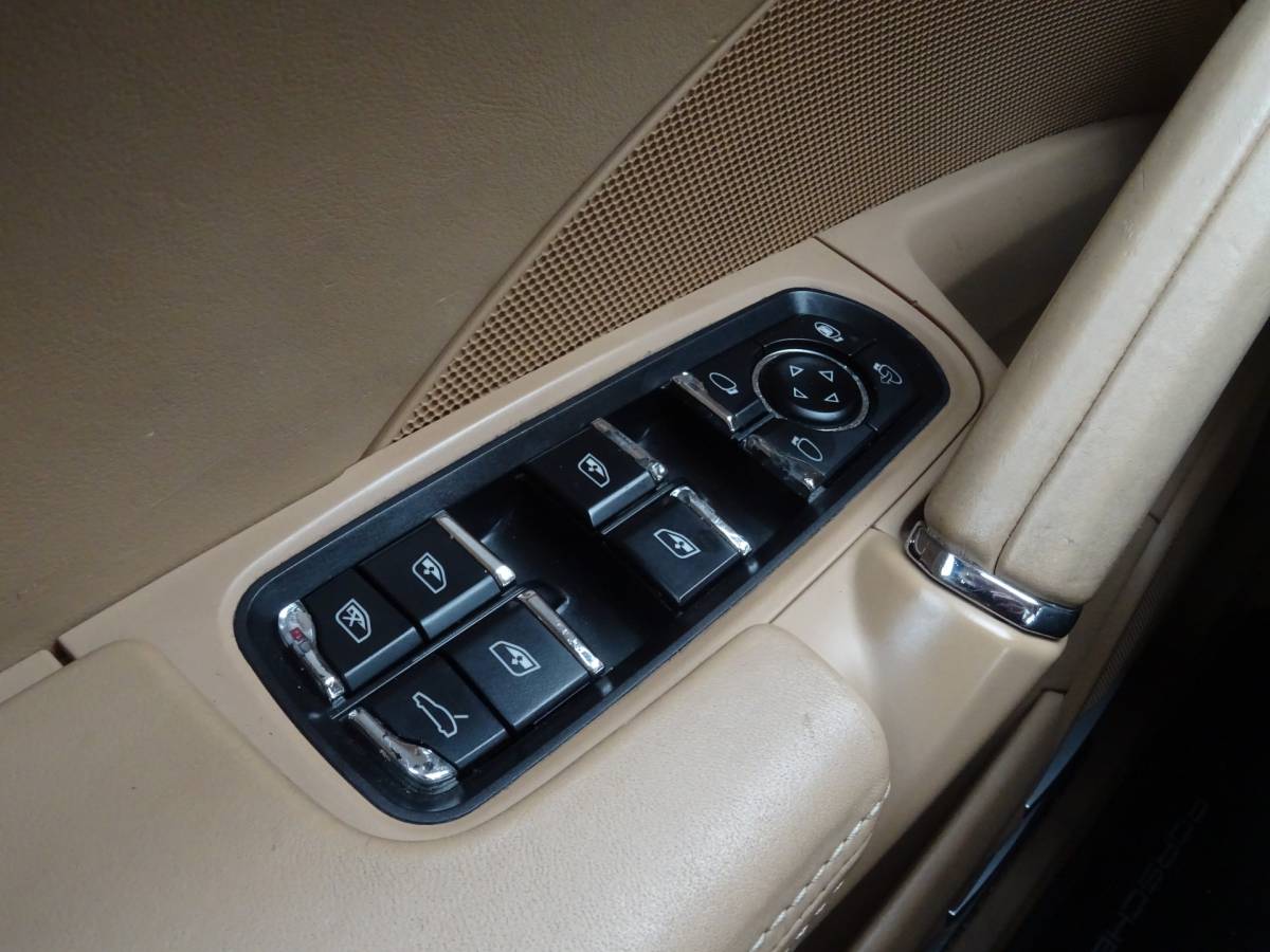 Porsche Cayenne Porsche Cayenne 4.8 Turbo * 500 PK * PANORAMADAK !!