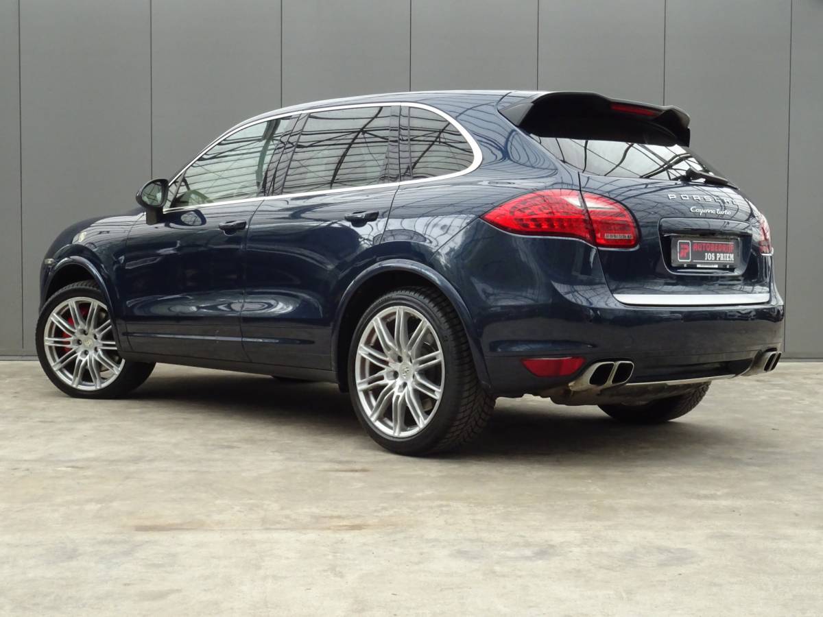 Porsche Cayenne Porsche Cayenne 4.8 Turbo * 500 PK * PANORAMADAK !!