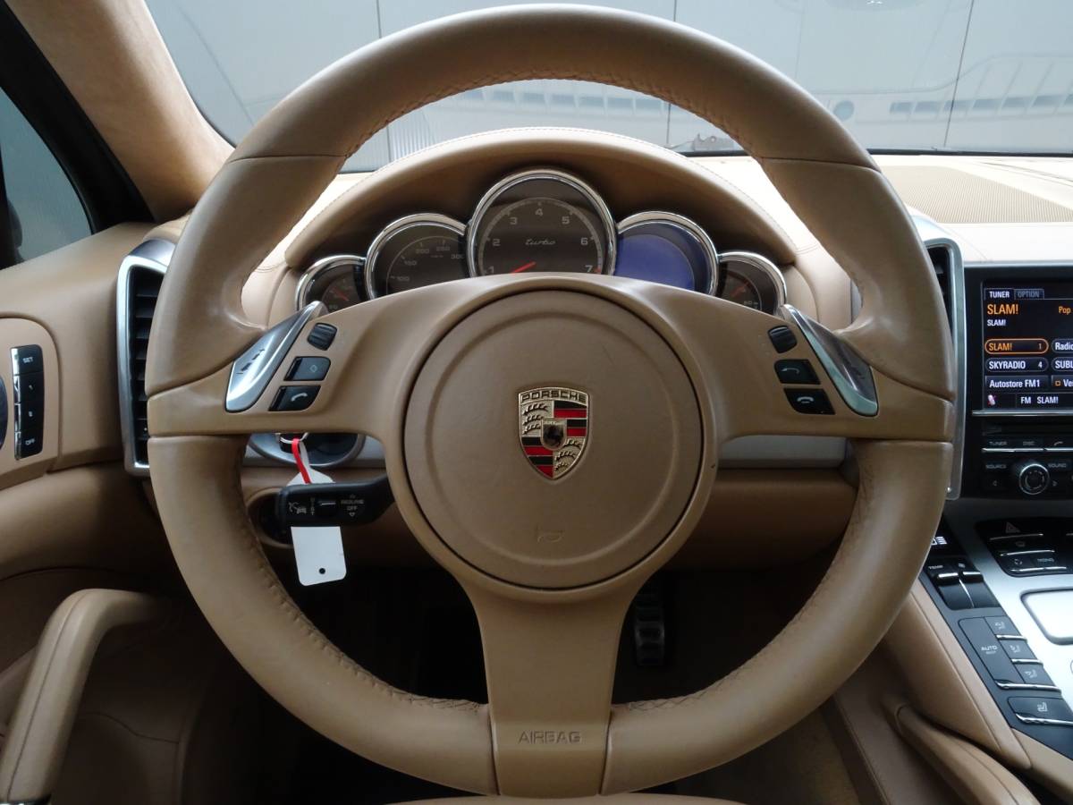 Porsche Cayenne Porsche Cayenne 4.8 Turbo * 500 PK * PANORAMADAK !!