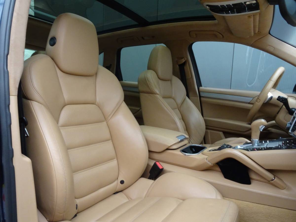 Porsche Cayenne Porsche Cayenne 4.8 Turbo * 500 PK * PANORAMADAK !!