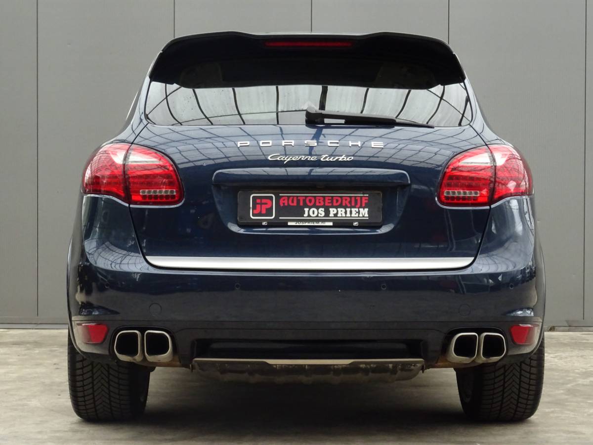 Porsche Cayenne Porsche Cayenne 4.8 Turbo * 500 PK * PANORAMADAK !!