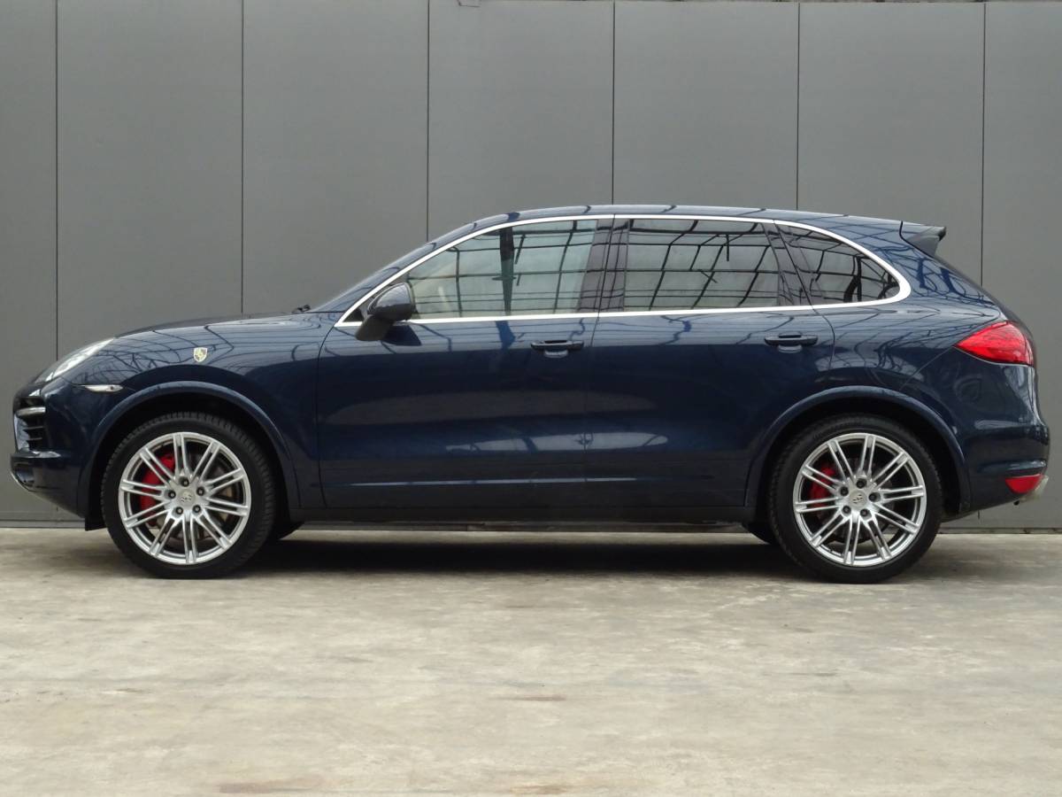 Porsche Cayenne Porsche Cayenne 4.8 Turbo * 500 PK * PANORAMADAK !!