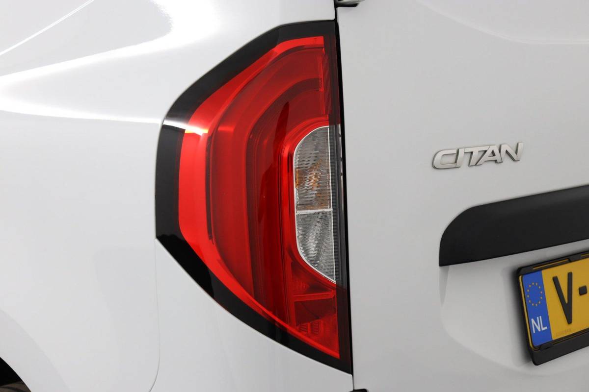 Mercedes-Benz Citan Mercedes-Benz Citan 110 CDI L1 Pro |BTW|Automaat|Trekhaak|Stoelverwarming|Camera|Carplay