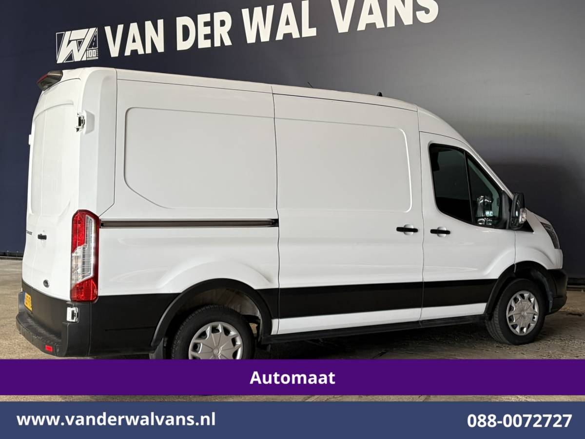Ford Transit Ford Transit 2.0 TDCI 130pk Automaat L2H2 Euro6 Airco | Camera | Navigatie | Apple Carplay | Cruisecontrol Android Auto, Verwarmde voorruit, Parkeersensoren, Bijrijdersbank