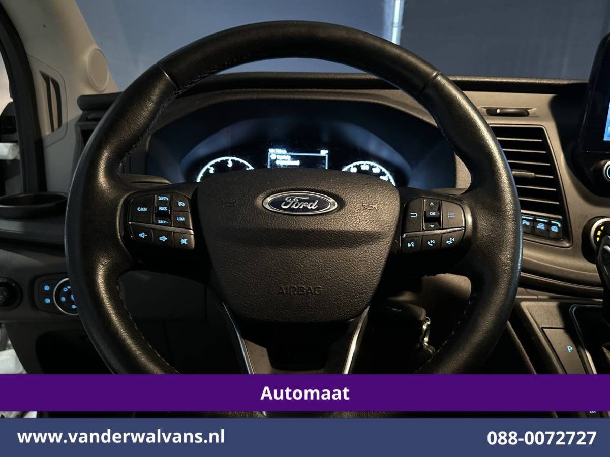 Ford Transit Ford Transit 2.0 TDCI 130pk Automaat L2H2 Euro6 Airco | Camera | Navigatie | Apple Carplay | Cruisecontrol Android Auto, Verwarmde voorruit, Parkeersensoren, Bijrijdersbank