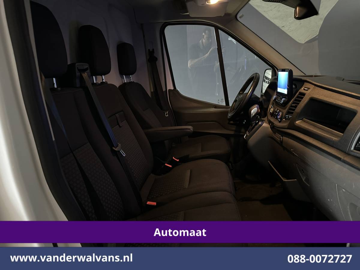 Ford Transit Ford Transit 2.0 TDCI 130pk Automaat L2H2 Euro6 Airco | Camera | Navigatie | Apple Carplay | Cruisecontrol Android Auto, Verwarmde voorruit, Parkeersensoren, Bijrijdersbank