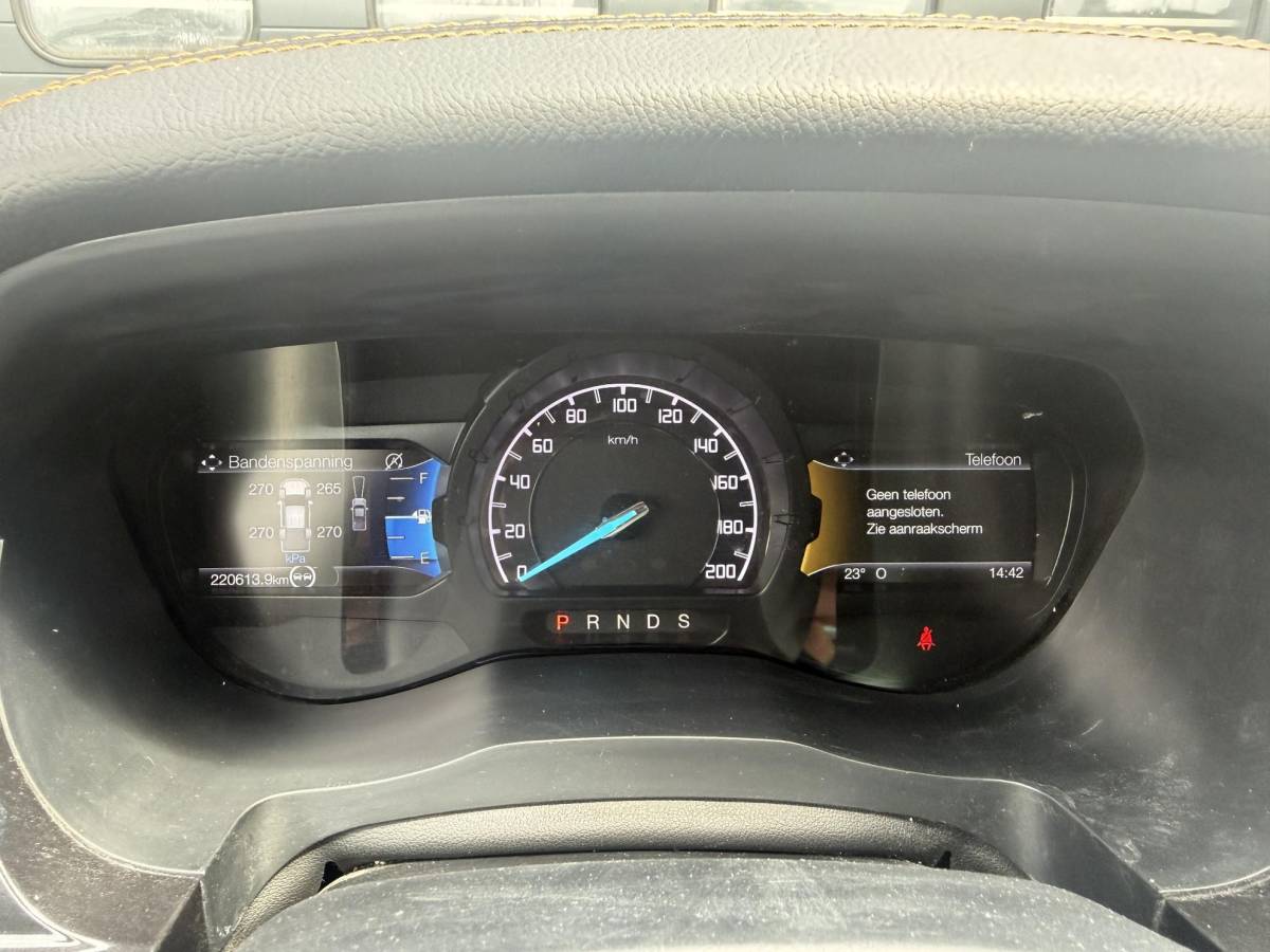 Ford Ranger Ford Ranger 2.0 EcoBlue Wildtrak Supercab | Trekhaak | Camera | Navigatie | DAB | Stoelverwarming | Lederen Bekleding |