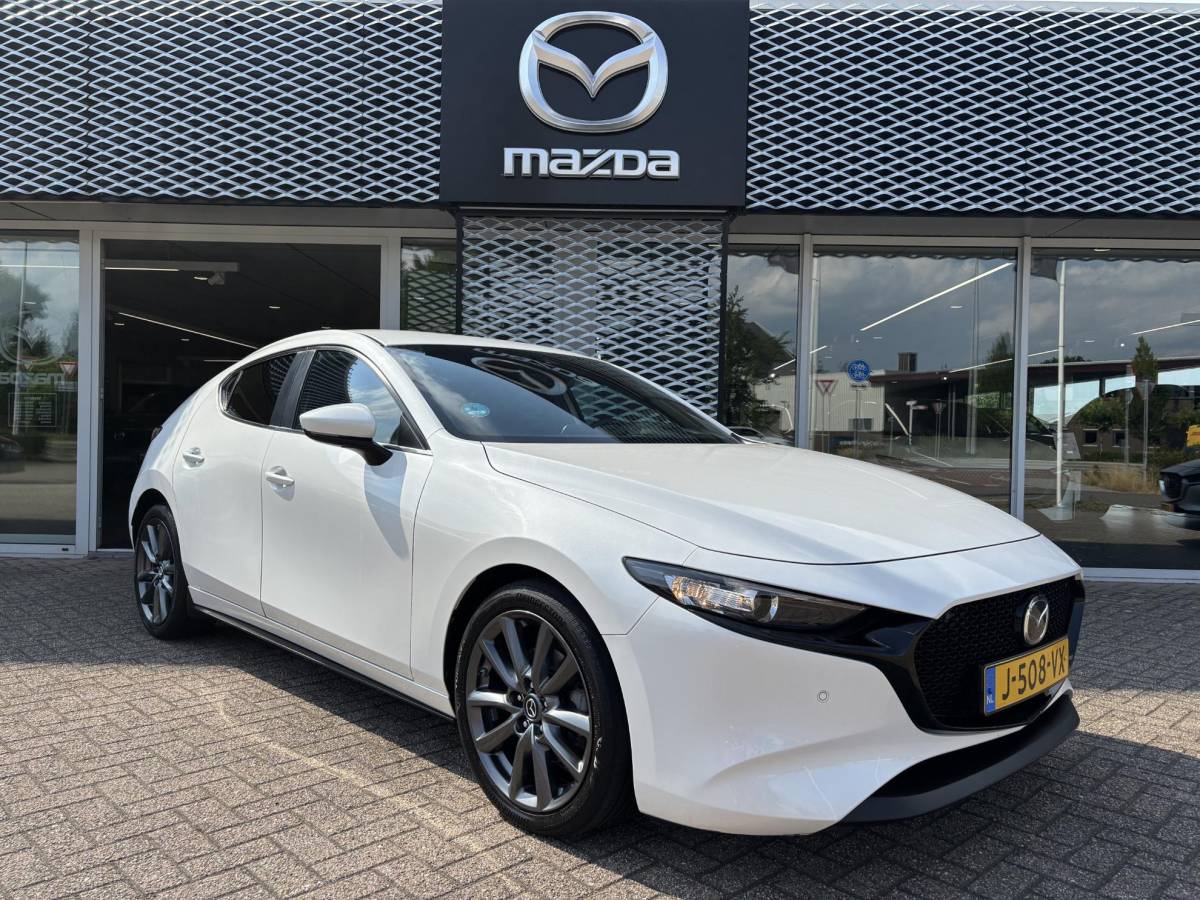 Mazda 3 Mazda 3 2.0 e-SkyActiv-X M Hybrid 180 Comfort met Bose | Leer | Achteruitrij Camera |