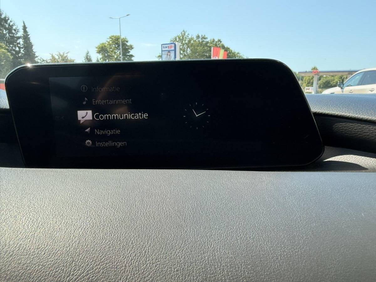 Mazda 3 Mazda 3 2.0 e-SkyActiv-X M Hybrid 180 Comfort met Bose | Leer | Achteruitrij Camera |