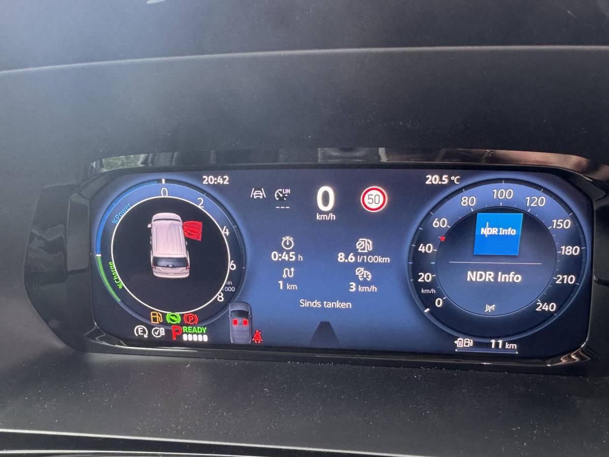 Ford Transit Connect Ford Transit Connect 1.5 EcoBoost PHEV L2 Limited | VSL |150pk | Comfort Pack | Adaptieve Cruise | Led koplampen | Led achterlichten