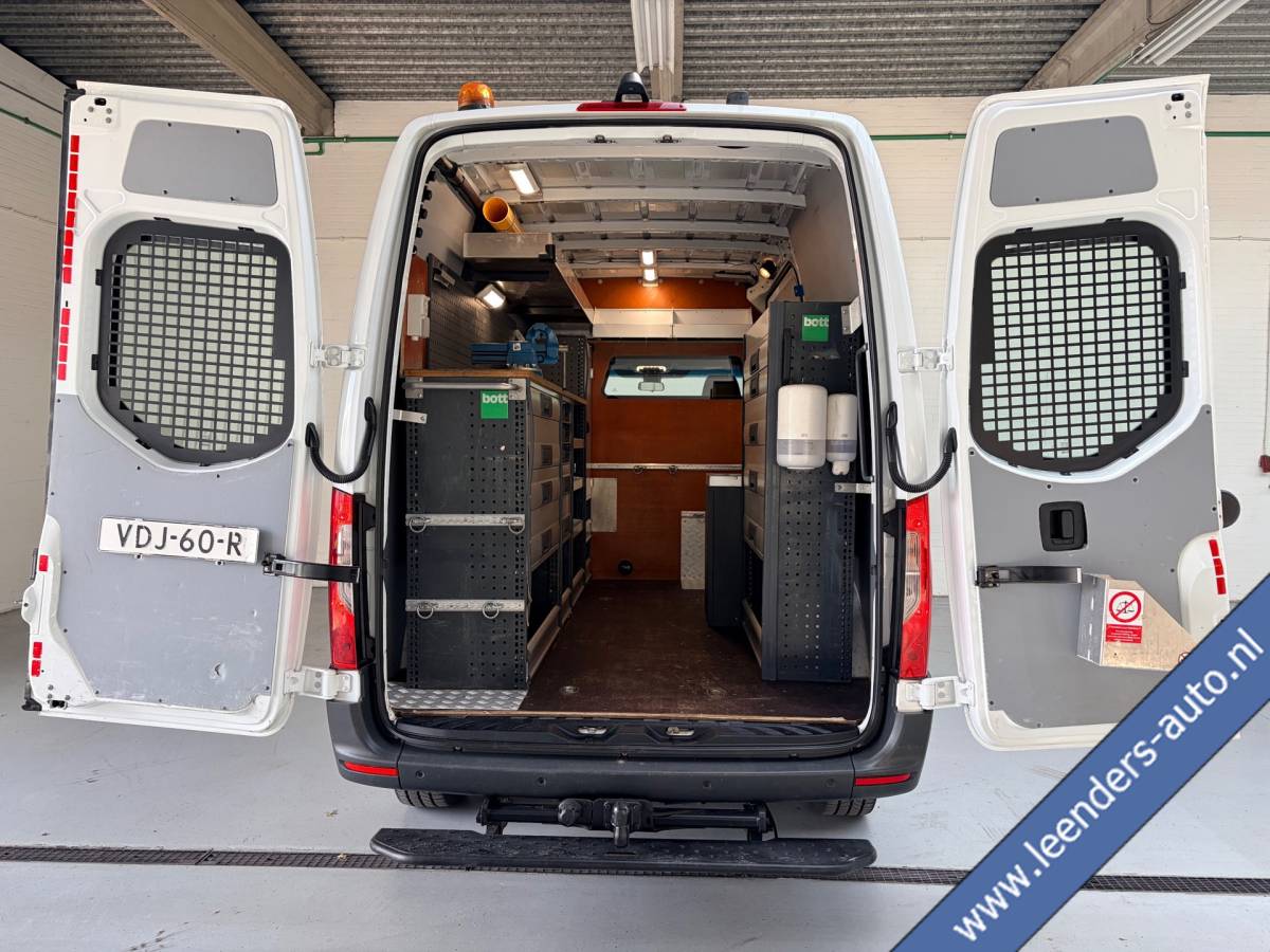 Mercedes-Benz Sprinter Mercedes-Benz Sprinter Automaat Servicewagen 314 2.2 CDI 140PK L2H2 euro6 BOTT, Victron V230, Standkachel Trekhaak RIJKLAARPRIJS