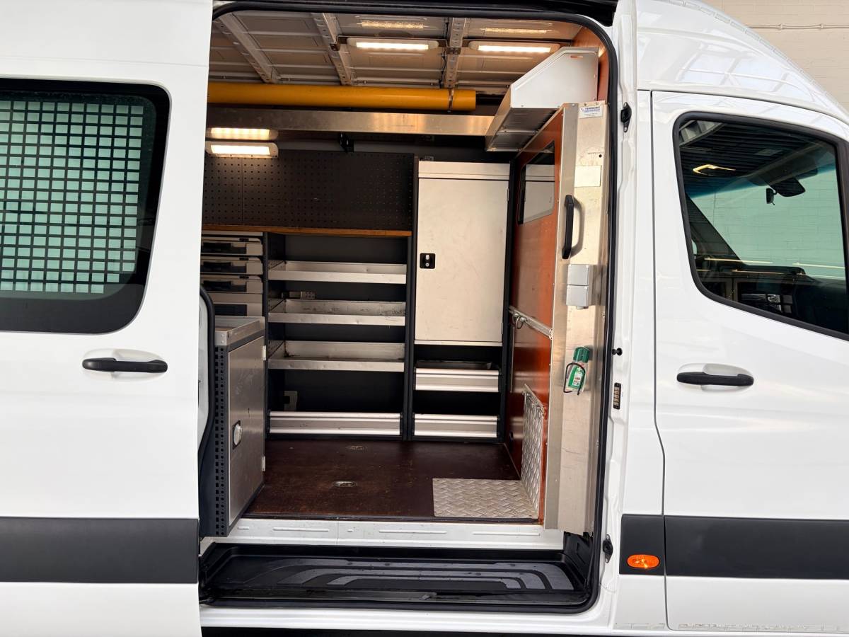 Mercedes-Benz Sprinter Mercedes-Benz Sprinter Automaat Servicewagen 314 2.2 CDI 140PK L2H2 euro6 BOTT, Victron V230, Standkachel Trekhaak RIJKLAARPRIJS