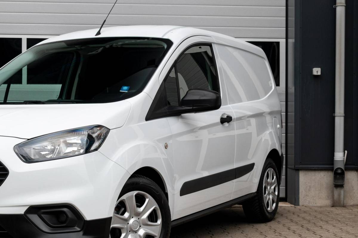 Ford Transit Courier Ford Transit Courier 1.0 Trend EcoBoost S&S|INCL. APK & SERVICEBEURT